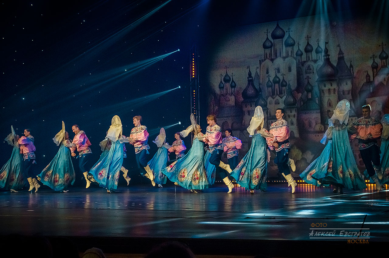 Юбилейный концерт театра танца Гжель на сцене Новой оперы