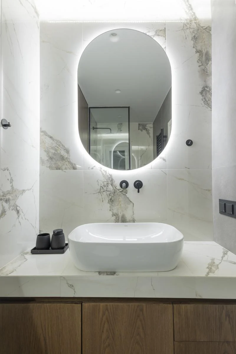 Bagni eleganti in appartamento, Grecia