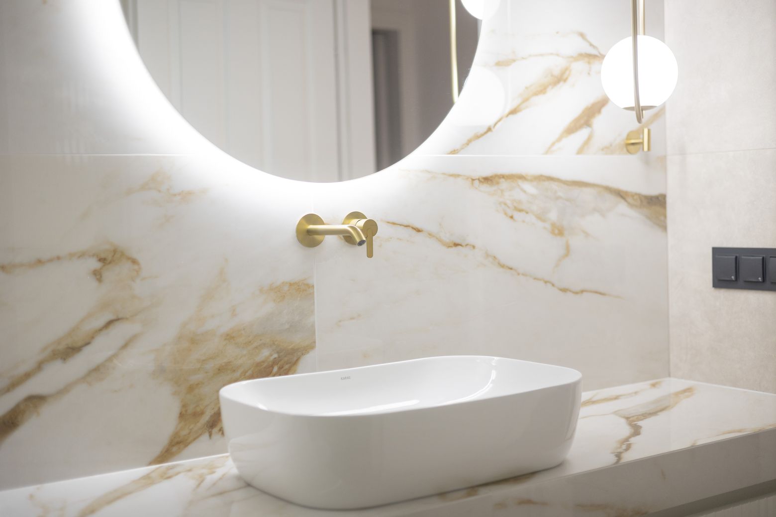 Bagni eleganti in appartamento, Grecia