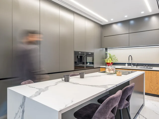Residence a Cipro