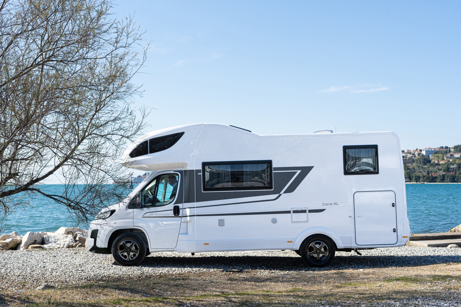 Meest herkenbare silhouet, de Adria alkoof op Citroen