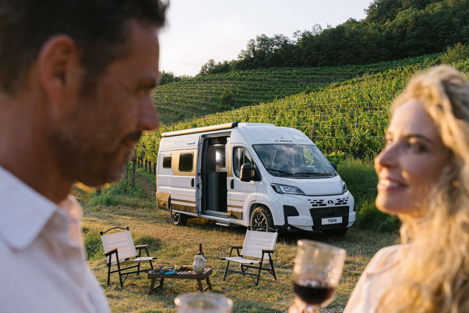 Adria Twin op Citroën of Fiat met of zonder hefdak