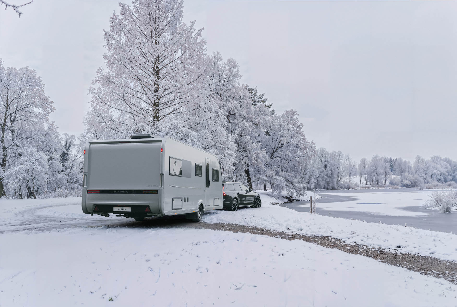 L’Adria Alpina est une véritable caravane d’hiver