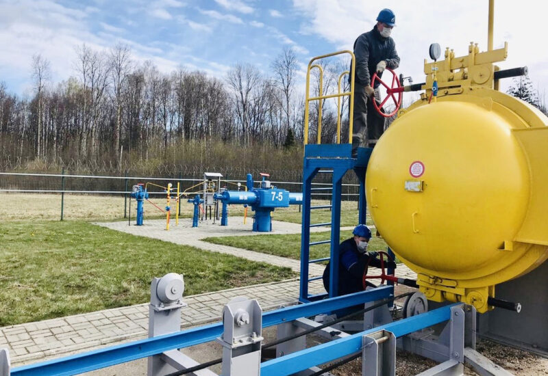 «Газпром» прекратит поставки углеводородов по магистрали «Ямал – Европа»