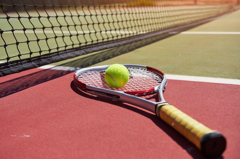 Эффективный тренировочный процесс перспективных учеников обеспечивает Санкт-Петербургская теннисная Академия (SPTA)