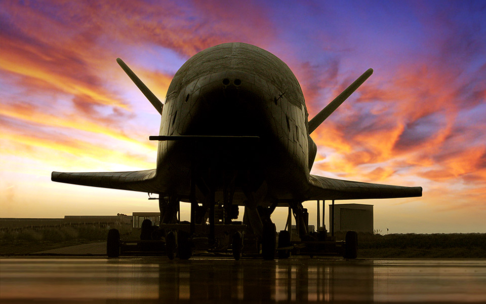 Le X-37B bat son propre record de vol : 781 jours dans l'espace... et le compteur continue de tourner !