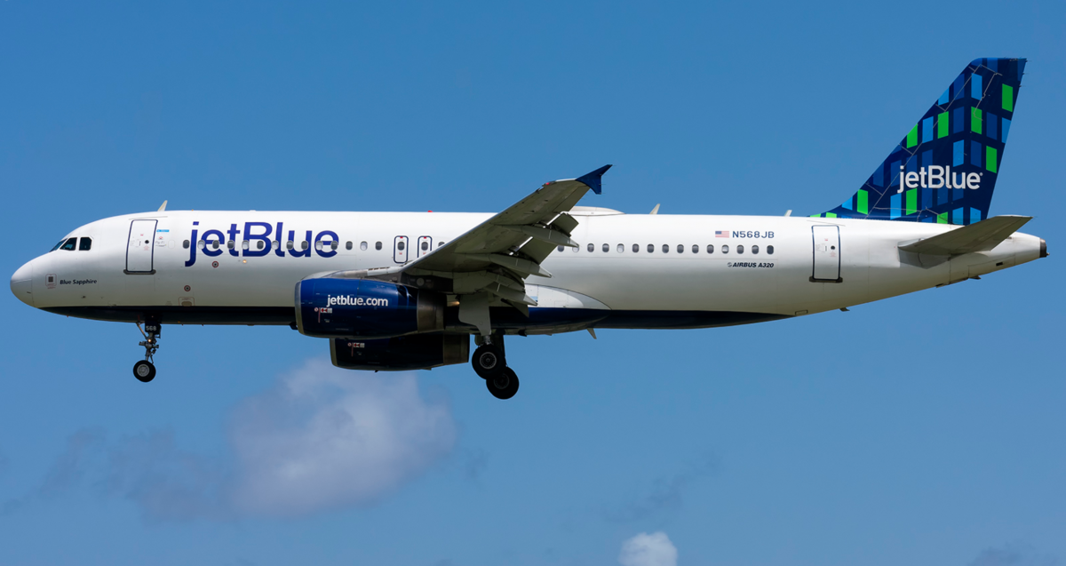 JetBlue : fuite de carburant sur l'aile d'un Airbus A320