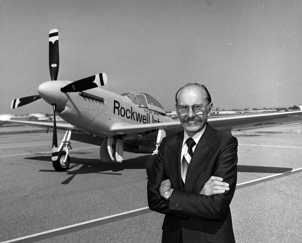 Bob Hoover, l'une des légendes de l'aviation américaine, est mort