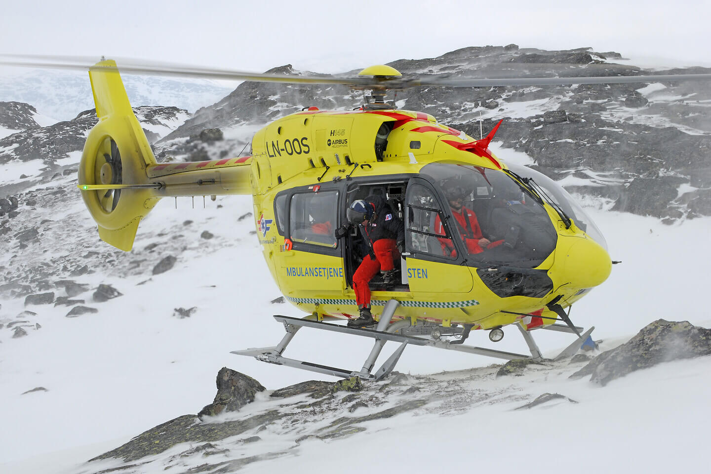 Norwegian Air Ambulance ajoute deux H145 à sa flotte