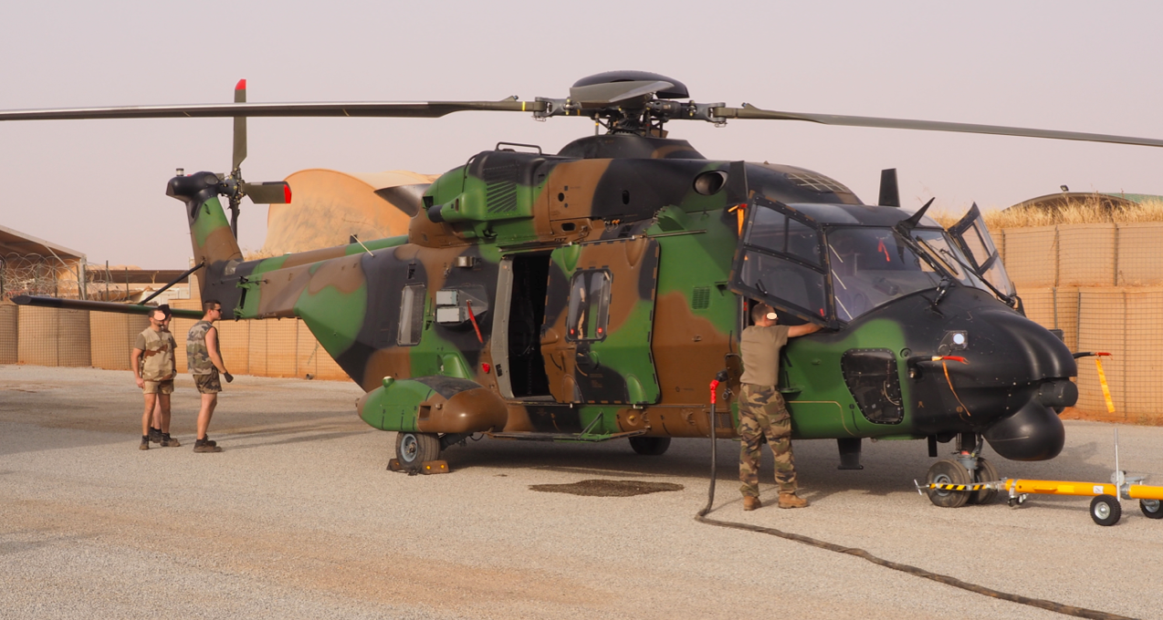 Armées: une étude pour améliorer la maintenance des moteurs d'hélicoptères
