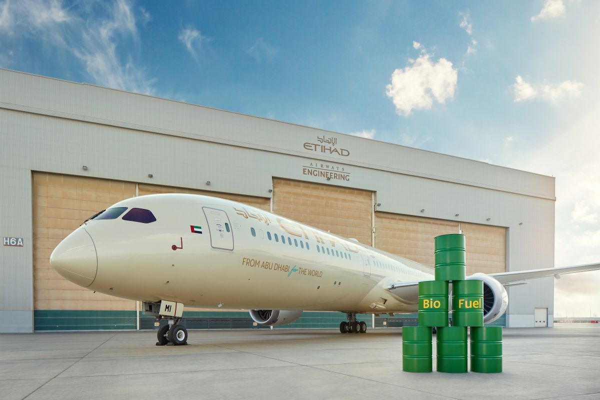 Le nouveau Boeing 787-10 "éco-démonstrateur" d'Etihad Airways entre en service