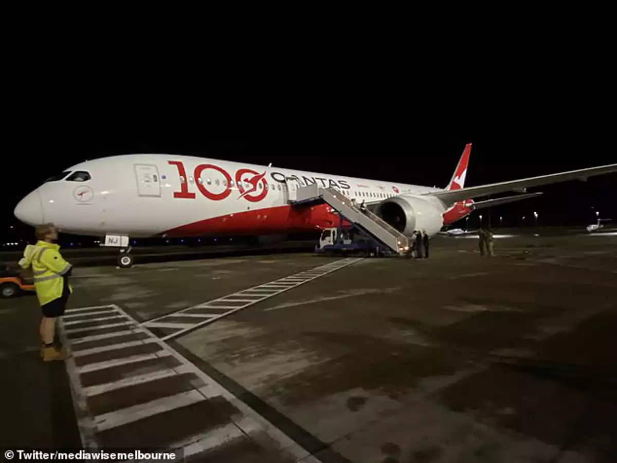 Des passagers d'un Boeing 787 bloqués plus de 7h sur le tarmac