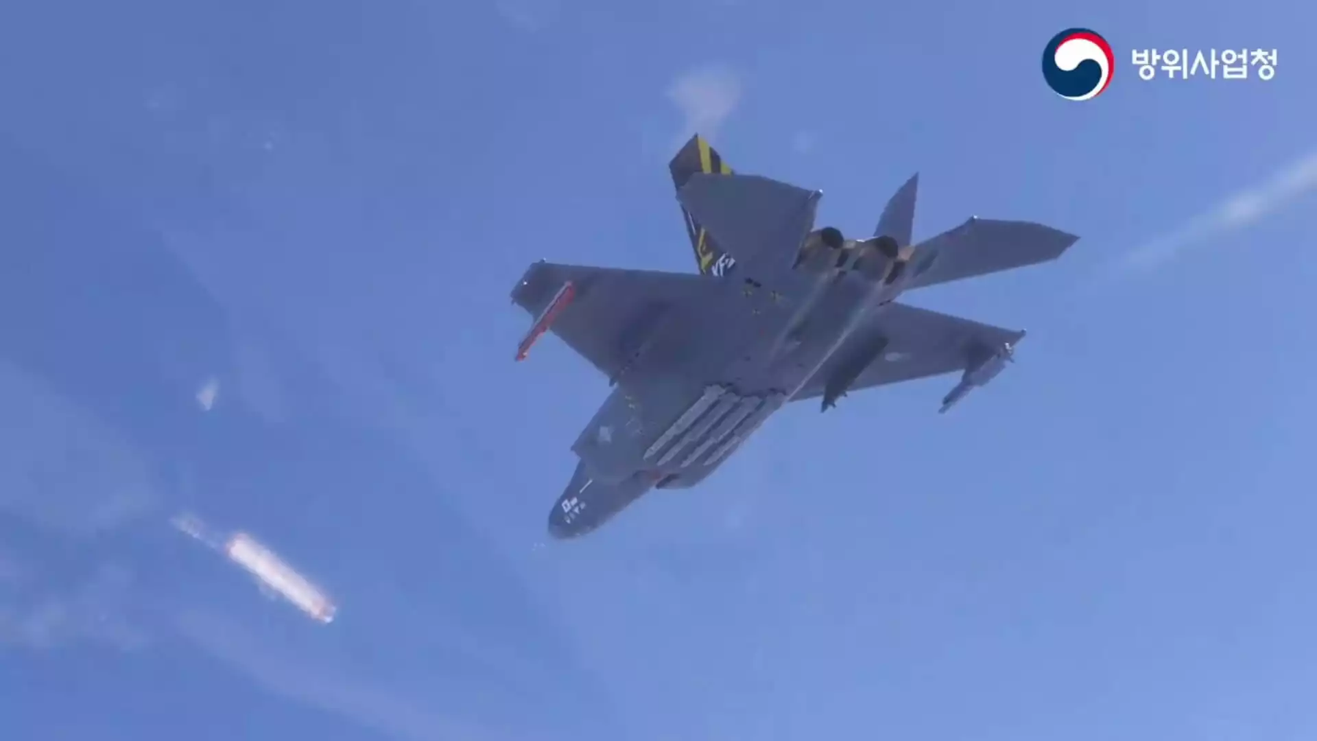 Premier largage de Meteor et tirs canon pour le KF-21 sud-coréen