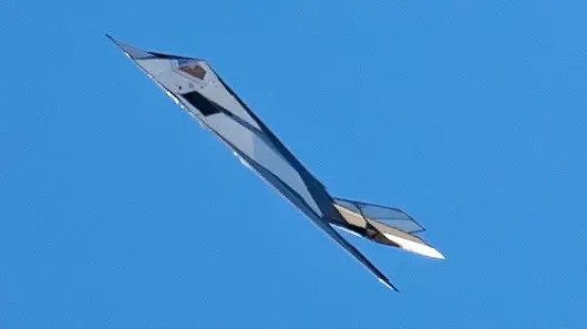 F-117 mirroir (2).jpg