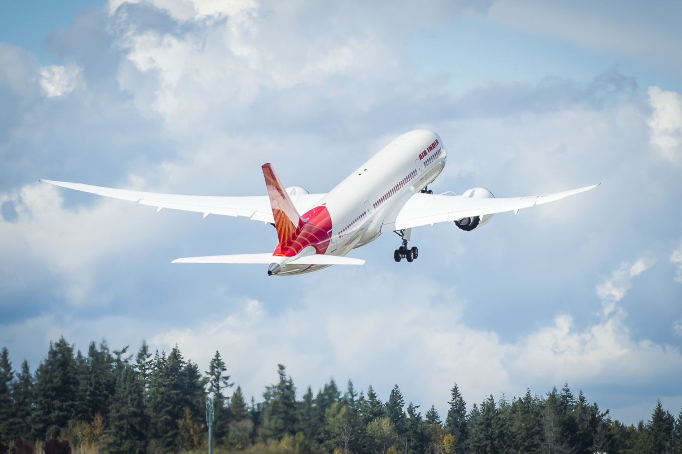 Air India : la méga-commande Airbus/Boeing finalement annoncée en deux temps