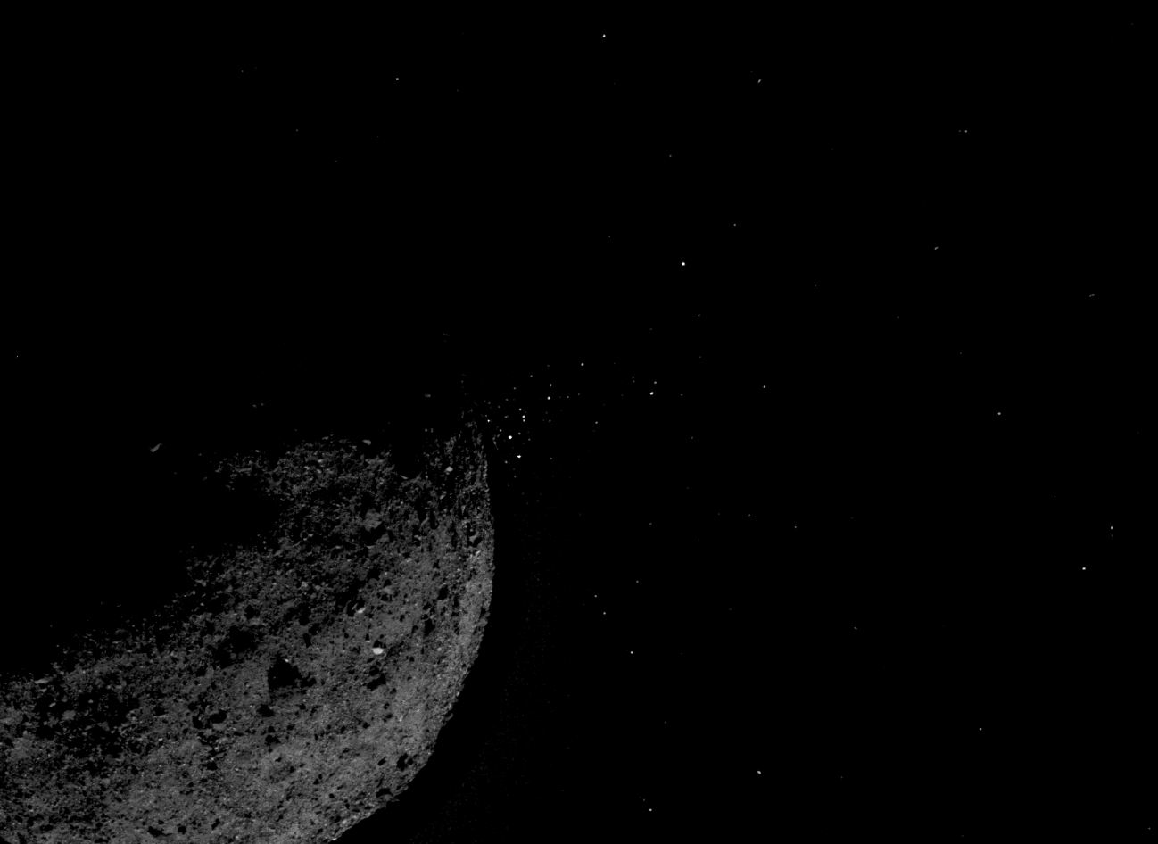 La sonde Osiris-Rex décèle de la matière autour de l’astéroïde Bénou !