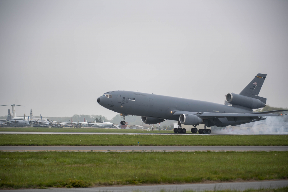 Le tout premier KC-10A enfin à la retraite