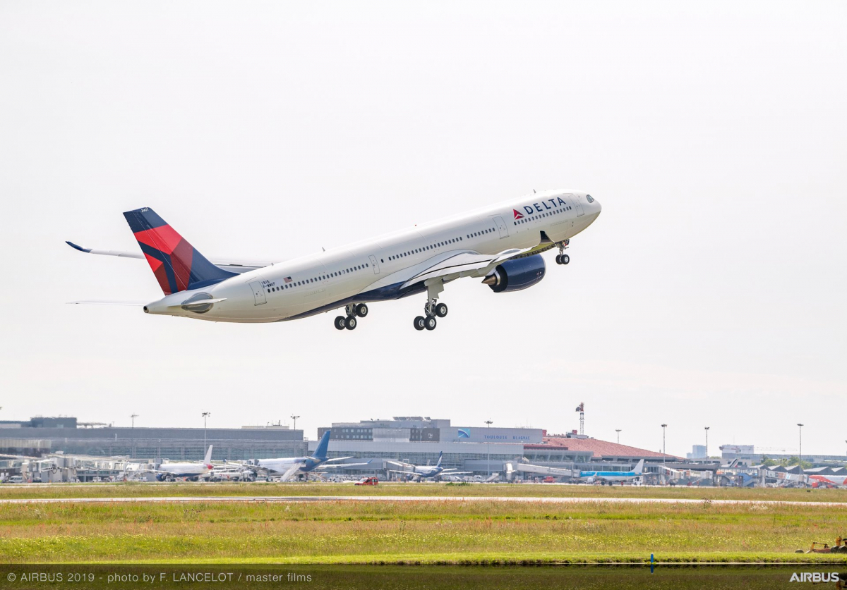 American Airlines et Delta Air Lines remettent leurs gros-porteurs Airbus et Boeing à l'exercice