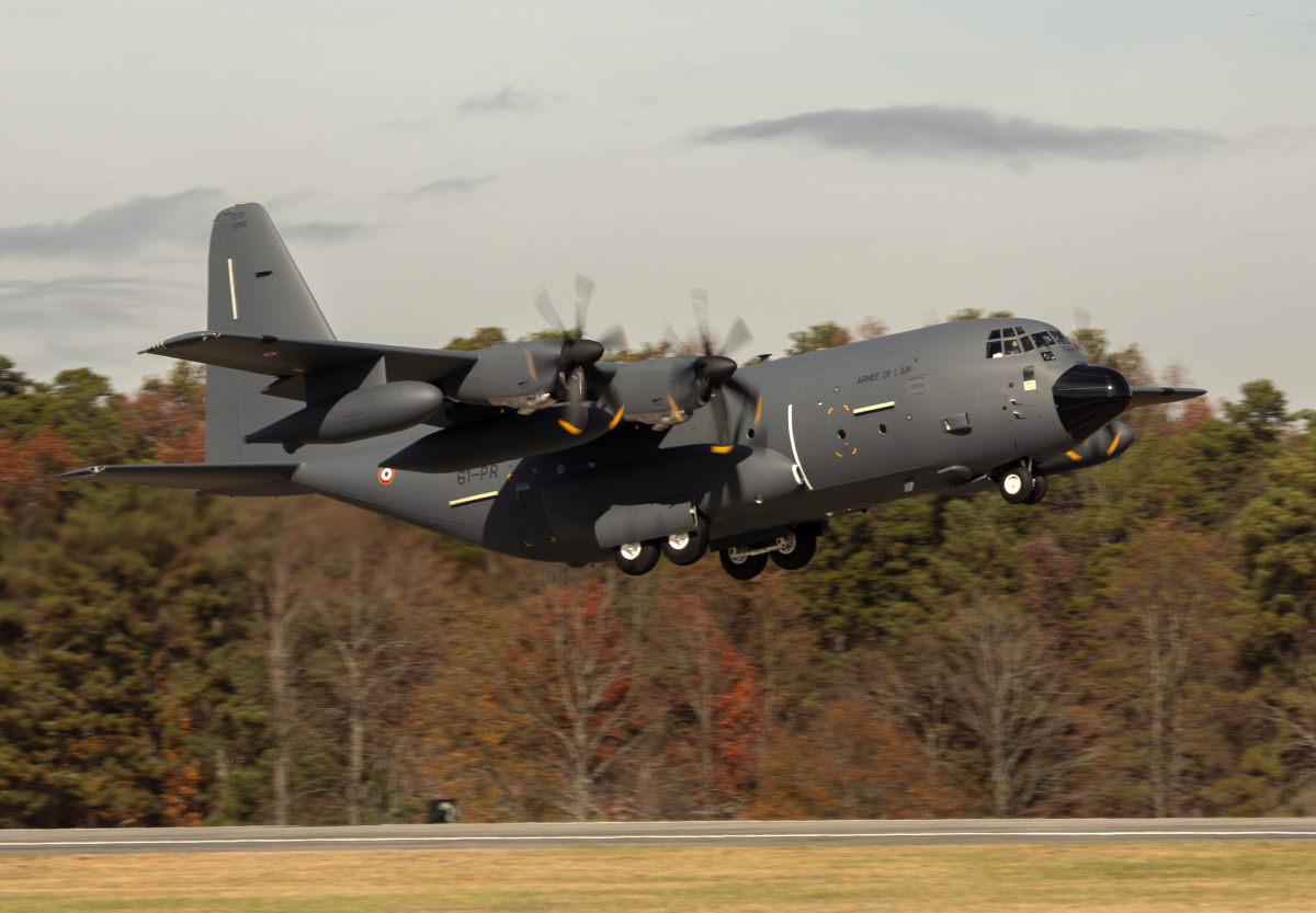 La France réceptionne son dernier C-130J