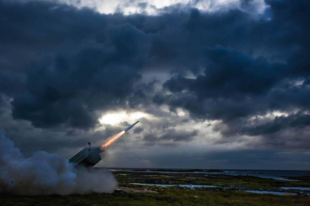 Missiles AMRAAM-ER pour la Hongrie