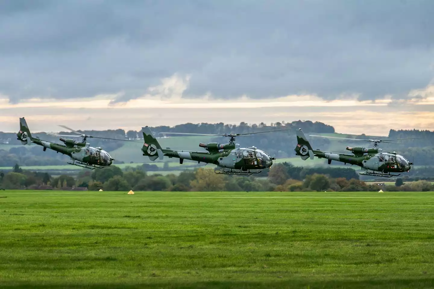 23 octobre 2023, tournée d'adieu pour ces trois hélicoptères Gazelle AH.1 de l'Army Air Corps.