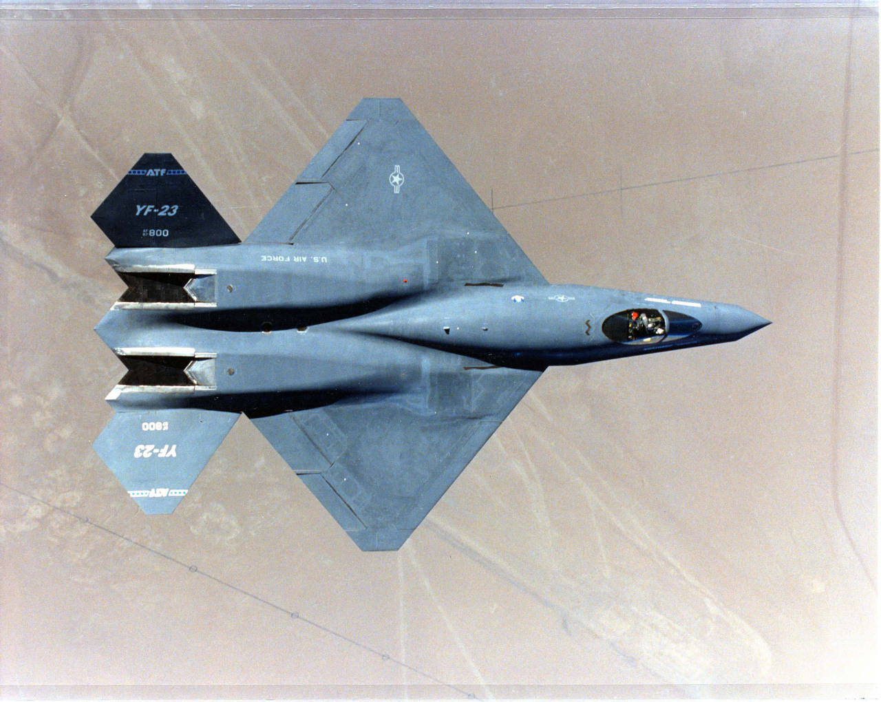 Il y a 25 ans... premier vol du Northrop YF-23