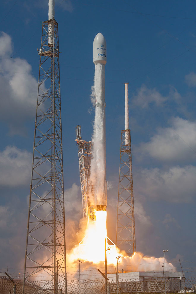 Lancement double sans récupération d'étage pour SpaceX