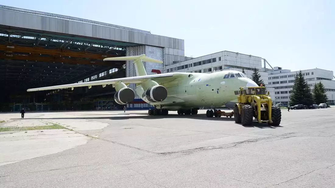 Un Il-76MD-90A détruit lors d'un test de pression