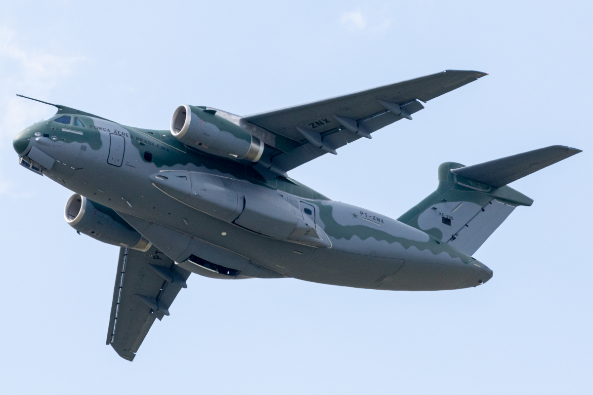 Les Pays-Bas remplacent le C-130 Hercule par le C-390 d’Embraer