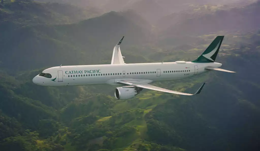 Commandes d'avions : le Groupe Cathay Pacific reprend 32 avions Airbus de la famille A320neo
