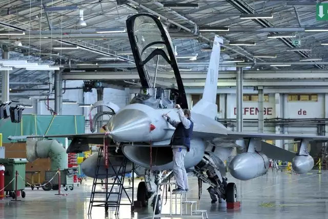 La SABCA garde finalement l'entretien d'une partie des F-16 de l'USAF en Europe... et aux États-Unis !