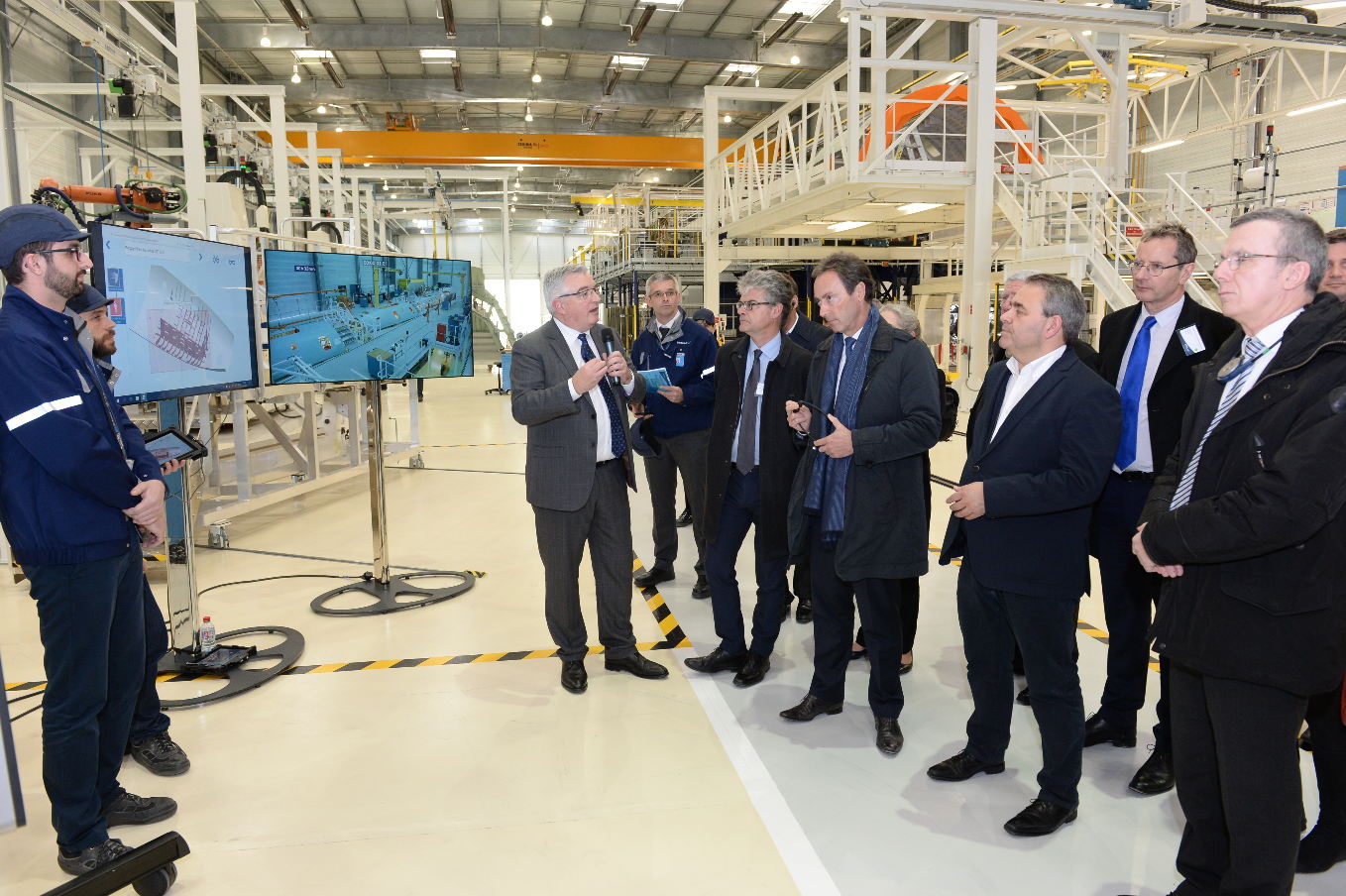 Stelia Aerospace inaugure son usine du futur à Méaulte