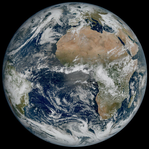 Première image du satellite météorologique européen MTG I1