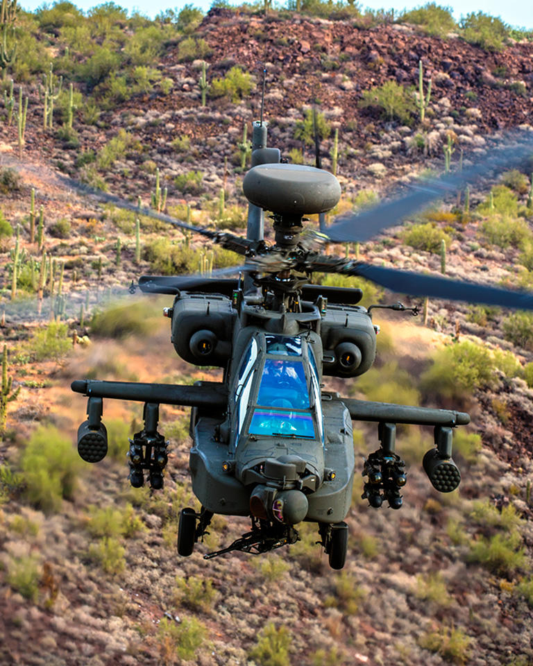 L'Inde reçoit son premier hélicoptère Apache