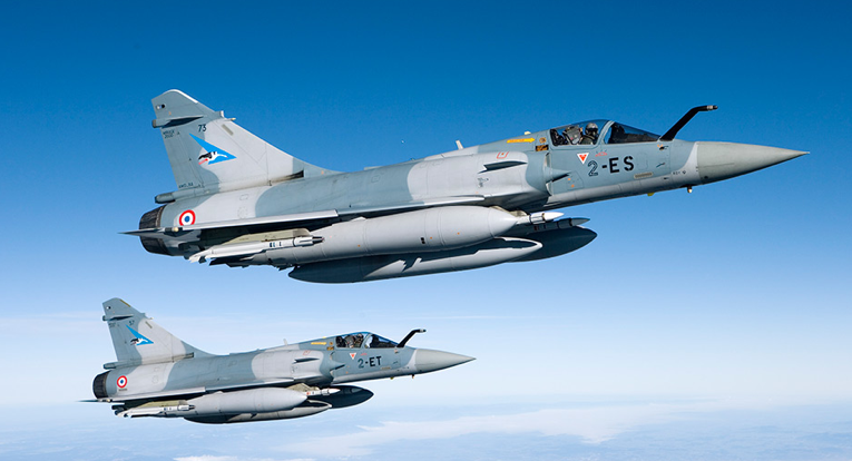 Des Mirage 2000-5 français pour la Colombie : L'Armée de l'Air dément