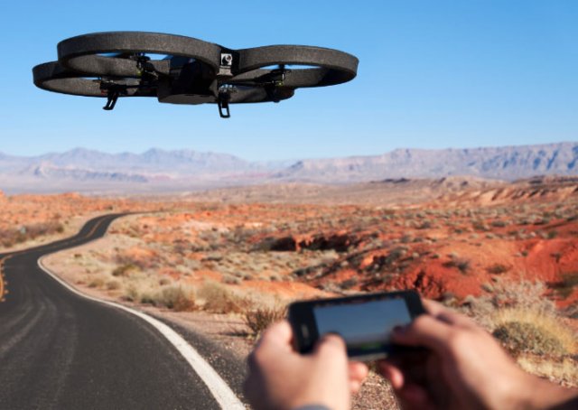 Drones de loisir : une carte pour les télépilotes