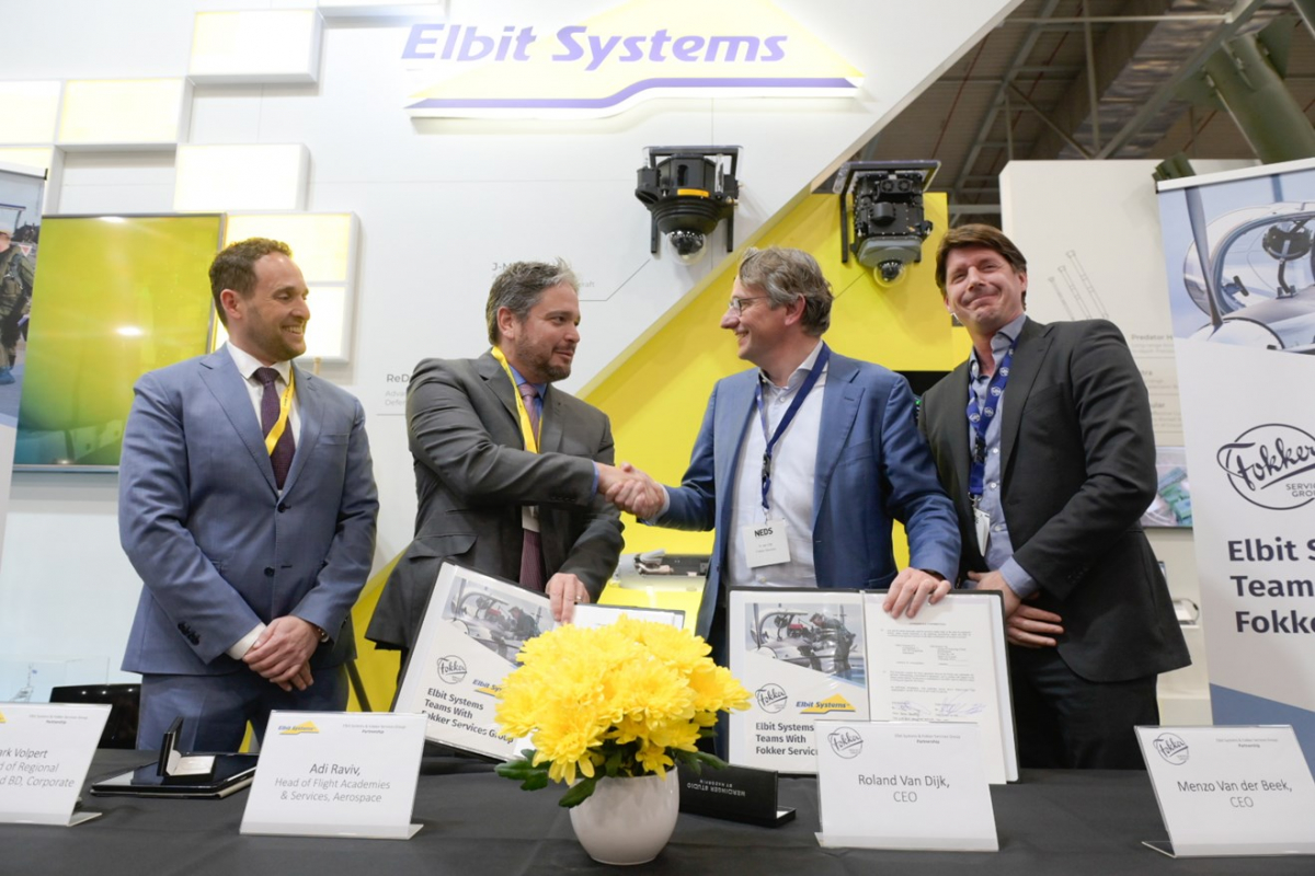 Elbit Systems s'associe à Fokker Services Group