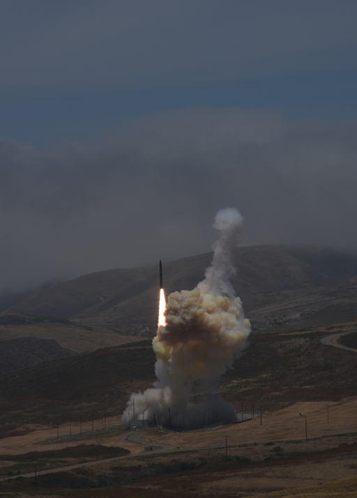 Les Etats-Unis réussissent l'interception d'un missile balistique intercontinental
