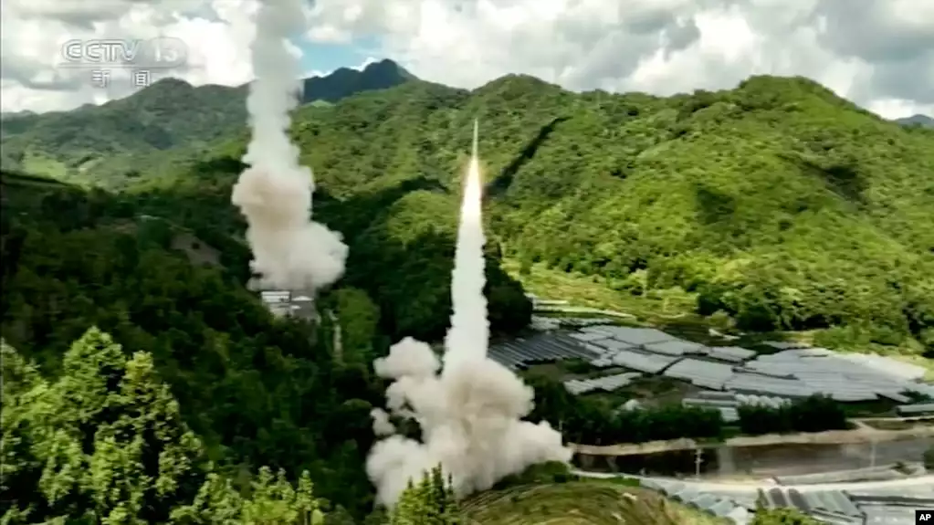 Des missiles balistiques chinois auraient atterri dans la zone économique exclusive du Japon