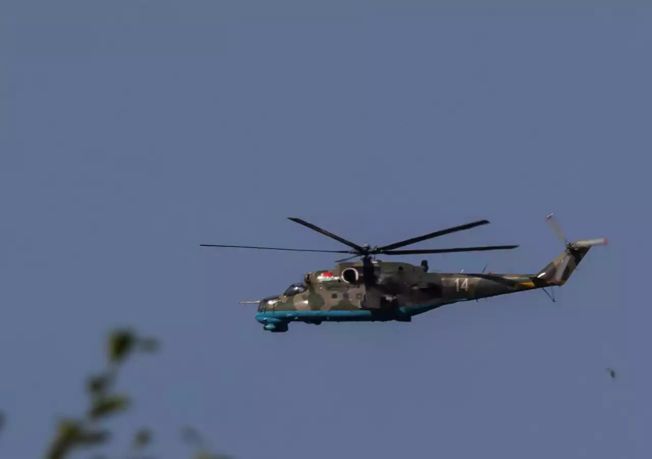 Deux hélicoptères biélorusses violent l'espace aérien polonais