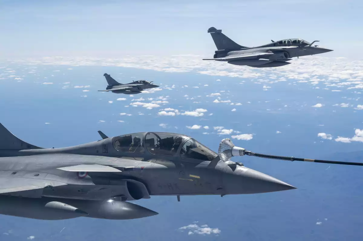 Défense : la France veut rendre le Rafale visible en Indo-Pacifique