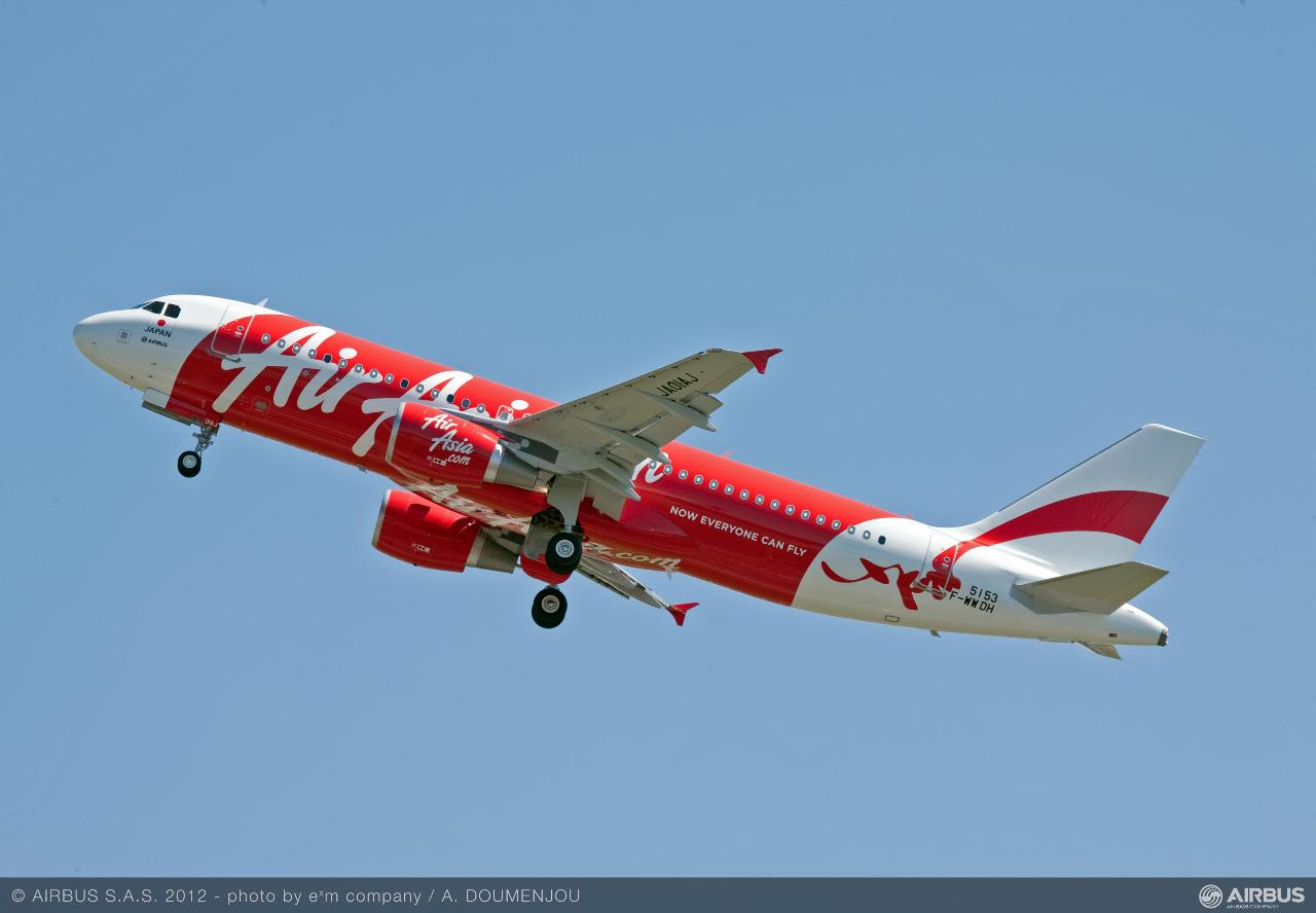 L'accident d'AirAsia relance le suivi des vols au dessus des étendues d'eau