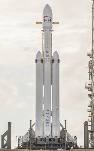 SpaceX repousse l'ouverture du bal