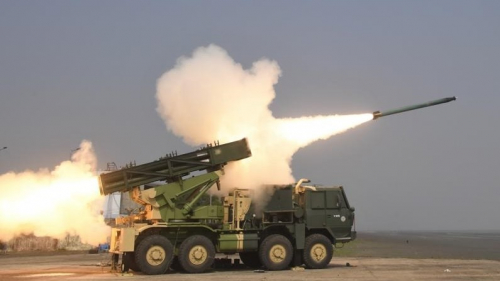 L'Inde a testé des lance-roquettes améliorés