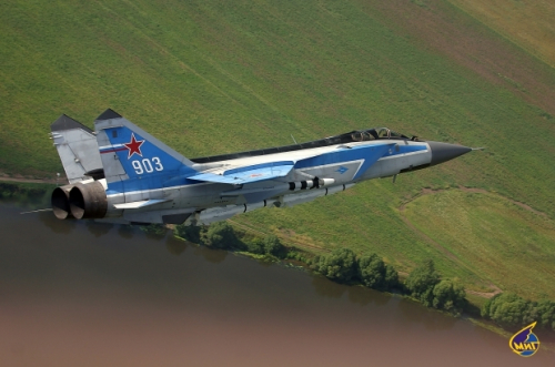 Moscou renforce sa présence aérienne en Syrie