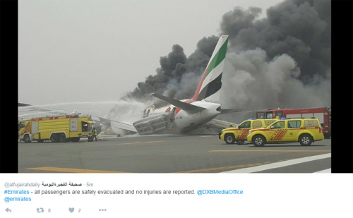 Un Boeing 777 d'Emirates se vautre à l'atterrissage