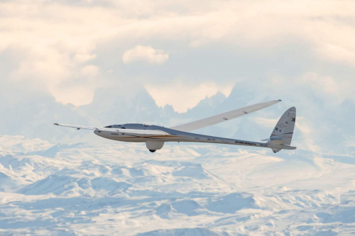 Perlan 2 glider sets new altitude record