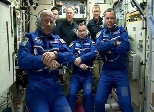 Arrivée de l’Expedition 47 à bord d'ISS