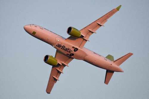 Bourget 2017 : le CS300 d'airBaltic sera présent