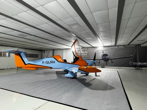 Elixir Aircraft livre son premier avion